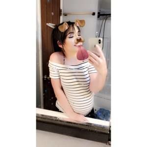 Meet your Posher, Whitney